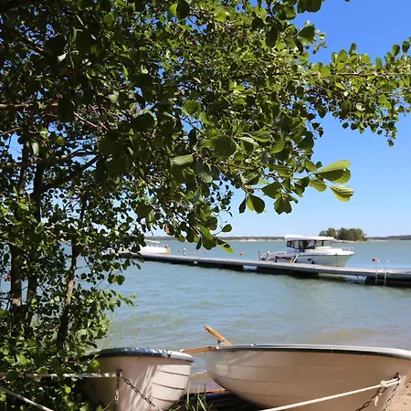 Hotel Saaristohotelli Vaihela Velkua